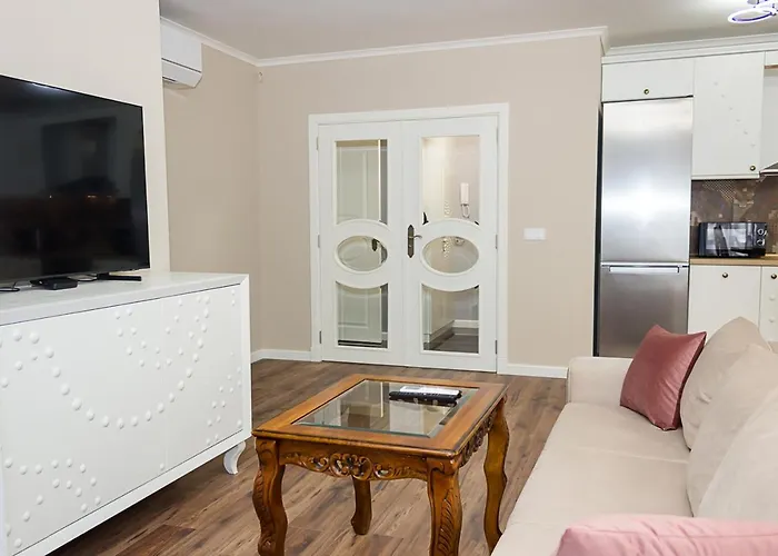 2bd In The Heart Of With Parking - Gold By Flat Mаnаger Apartment