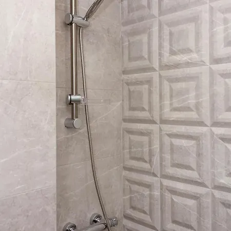 Апартаменты 2bd In The Heart Of With Parking - Gold By Flat Mаnаger *