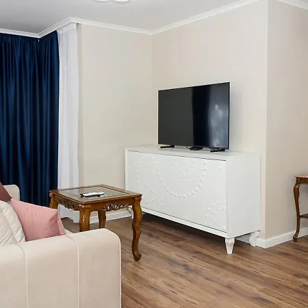 2bd In The Heart Of With Parking - Gold By Flat Mаnаger Апартаменты *