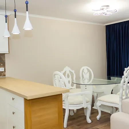Apartment 2bd In The Heart Of With Parking - Gold By Flat Mаnаger